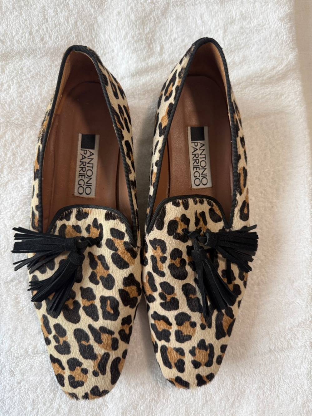 Leopard Print Tassel Loafers - Tan/Black